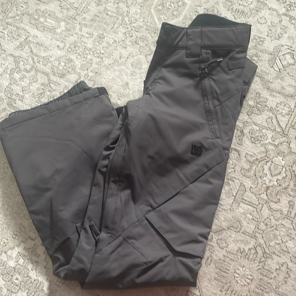 DC snowboard/ski pants-XS